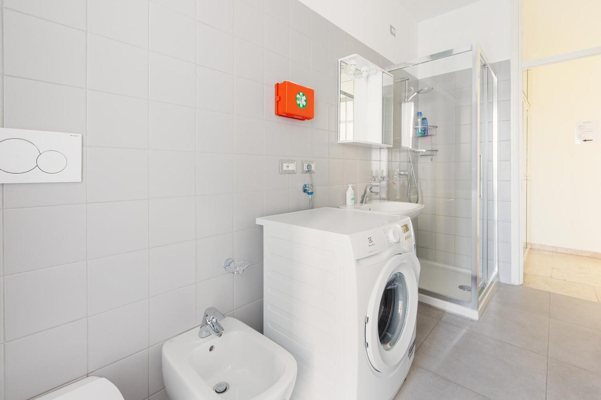 Stazione - Bilocale Con Cucina Separata Appartement